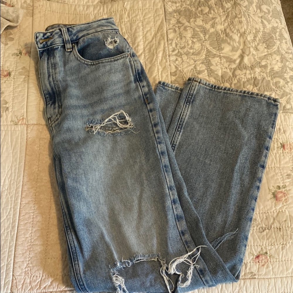 Distressed Light Blue Jeans
